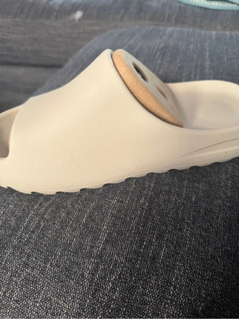 Yeezy yezzy slide